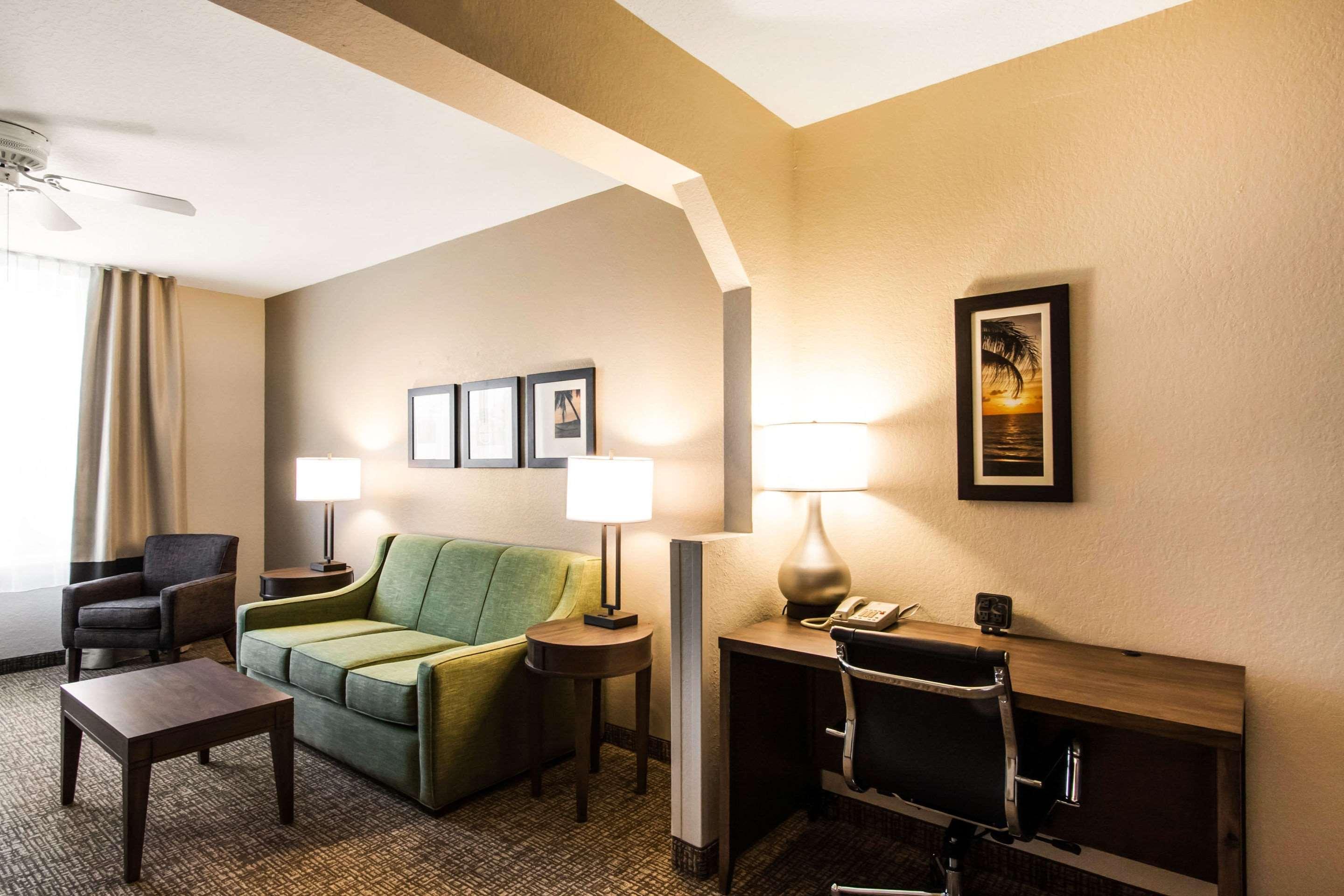 Comfort Suites Maingate East Kissimmee Εξωτερικό φωτογραφία