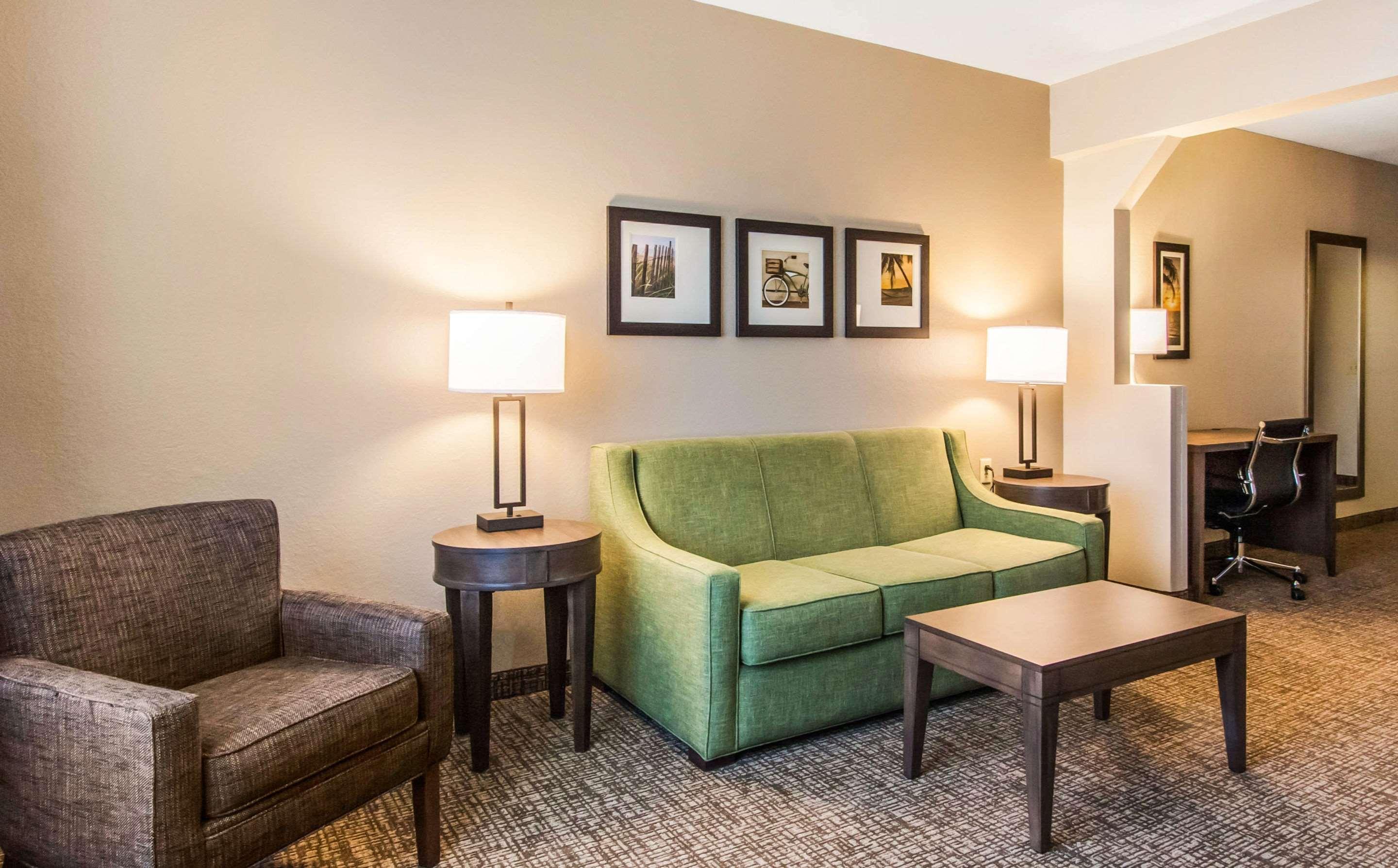 Comfort Suites Maingate East Kissimmee Εξωτερικό φωτογραφία